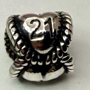 Pandora 21 Engraved Three Hearts Charm 925 ALE